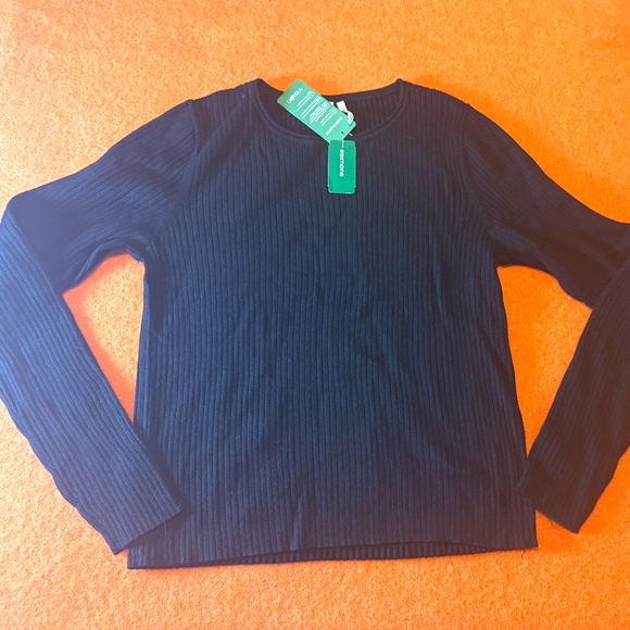 Black basic minimalist organic cotton blend ribbed long sleeve sweater NWT - Picture 3 of 8